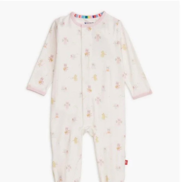 Pair of Magnetic Me Footies Size 0-3M